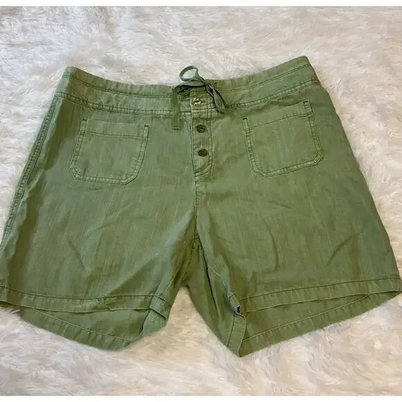 Sundance Women’s Lightweight Shorts Size Large - Picture 1 of 9